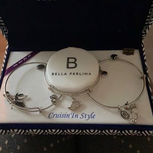 Bella Perlina “crusin’ in style” bengals